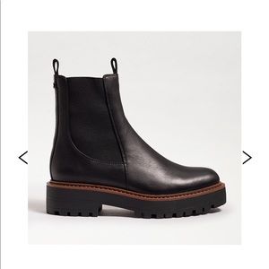 ISO Sam Edelman Laguna Chelsea Boot